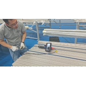 Visual inspection of stainless steel pip
